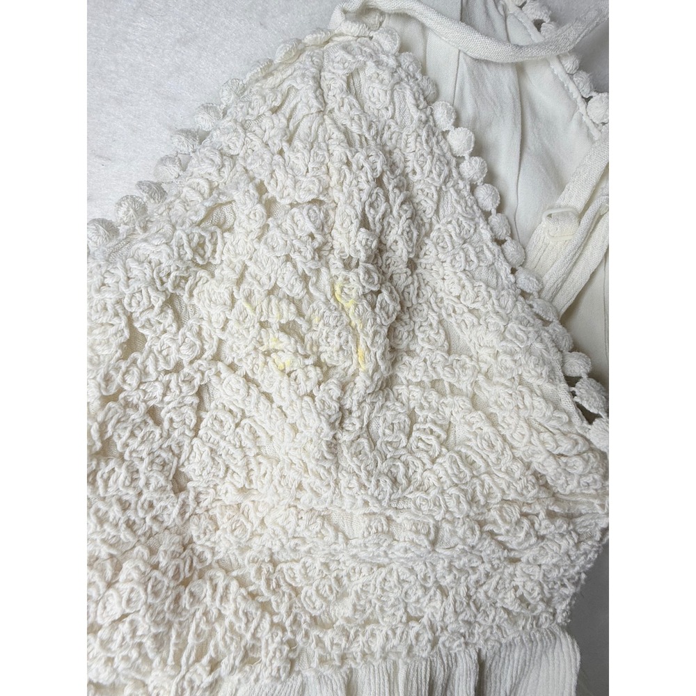 Almost Famous White Crochet Lace Boho Cami Top Sharkbite Hem Smocked Back Large - Picture 4 of 4